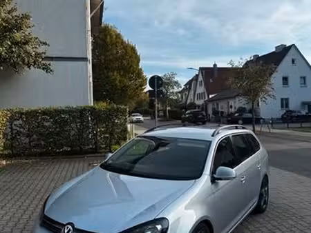 Volkswagen Golf 1.4 TSI 122
