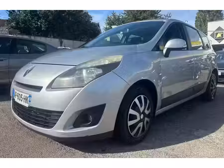 Renault Scénic 1.9 dCi 131