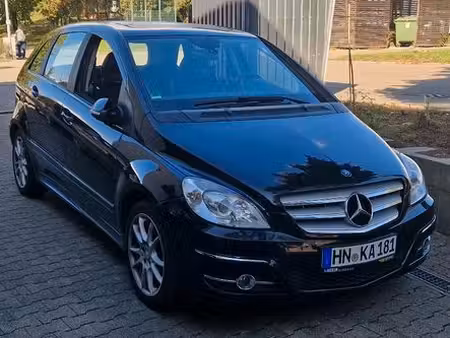 Mercedes-Benz Classe B B 200 2.0 136