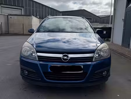 Opel Astra 1.7 CDTI 100