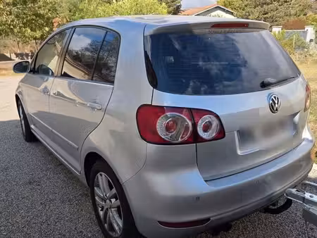 Volkswagen Golf 2.0 TDI 140