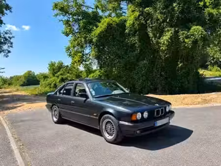 BMW Série 5 525i Confort
