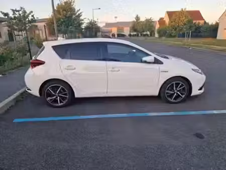 Toyota Auris 1.8 98 Executive