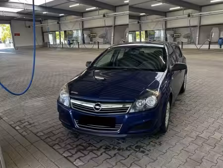 Opel Astra 1.4 90
