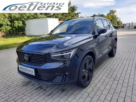 Volvo XC40 B3 2.0 163 Black Edition