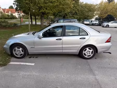 Mercedes-Benz Classe C C 200