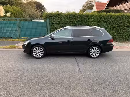 Volkswagen Golf 2.0 TDI 140 Confortline