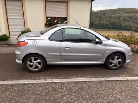 Peugeot 206 CC 1.6 110 Roland Garros