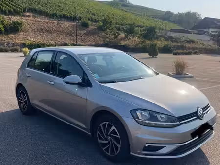Volkswagen Golf 1.0 TSI 115