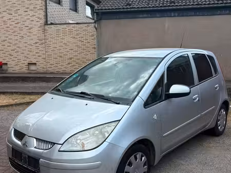 Mitsubishi Colt 1.1 75