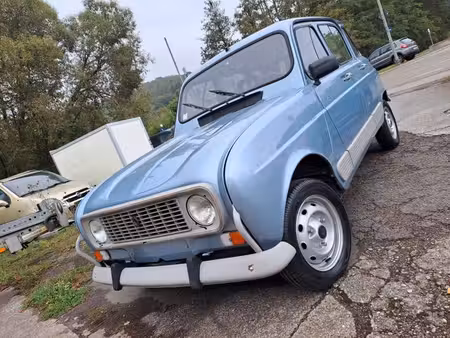 Renault R4