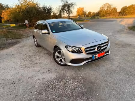 Mercedes-Benz Classe E E 220 Avantgarde 4Matic