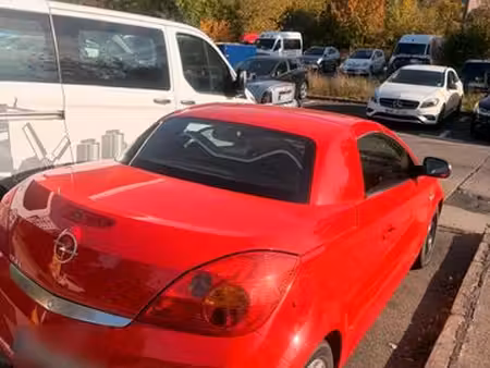 Opel Tigra Twintop 1.4 90