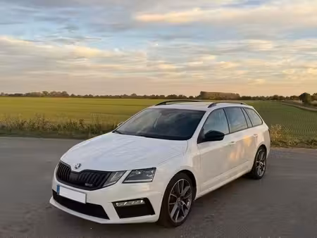 Škoda Octavia RS 2.0 TSI 245