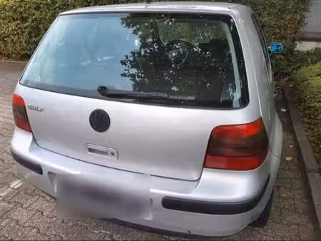 Volkswagen Golf 1.4 75
