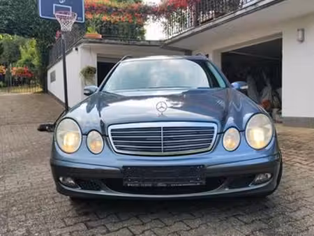 Mercedes-Benz Classe E E 220 2.1 CDI 150