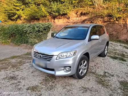 Toyota RAV4 2.2 D-4D 150