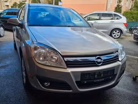 Opel Astra 1.4 90