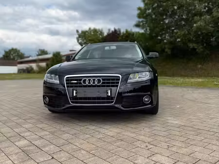 Audi A4 2.0 TDI 143