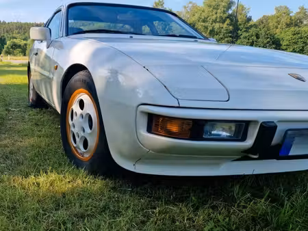Porsche 924 S