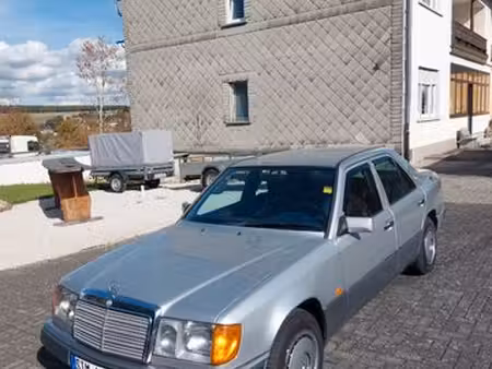 Mercedes-Benz Classe E 230 E