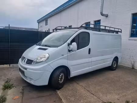 Renault Trafic 2.2 dCi 114