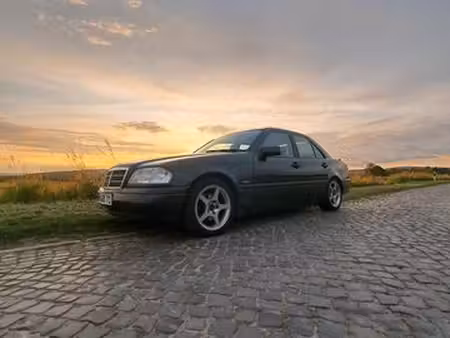 Mercedes-Benz Classe C C 180