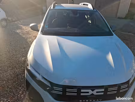 Dacia Sandero 1.0 100