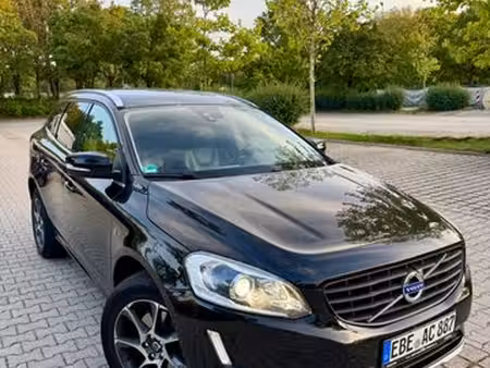 Volvo XC60 D4 2.0 190 Ocean Race