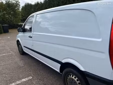 Mercedes-Benz Vito 110 2.1 95