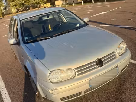 Volkswagen Golf 1.9 TDI 110