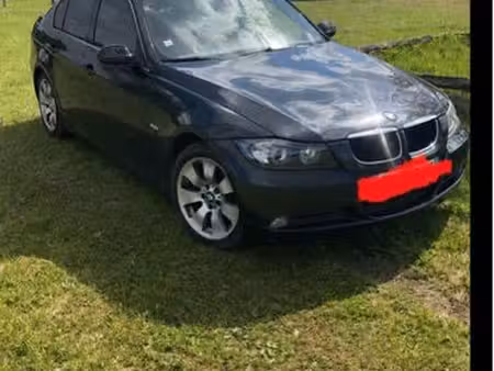 BMW Série 3 330d 3.0 231