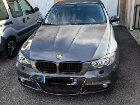 BMW Série 3 330d 3.0 231