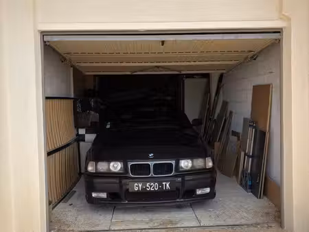 BMW Série 3 325i 2.5 192