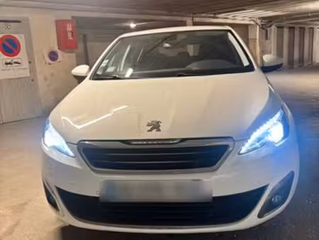 Peugeot 308 1.2 THP 130