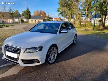 Audi A4 S4 V6 3.0 TFSI 333 quattro
