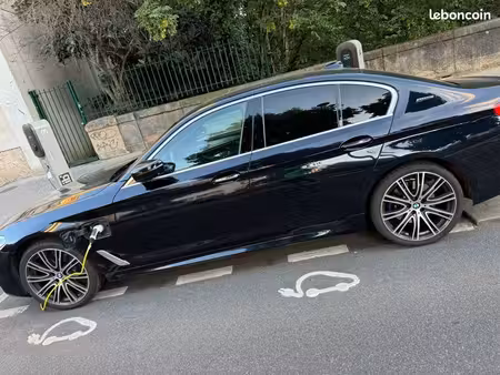 BMW Série 5 530e 2.0 252