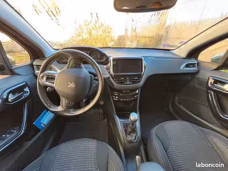 Peugeot 208 1.6 THP 208