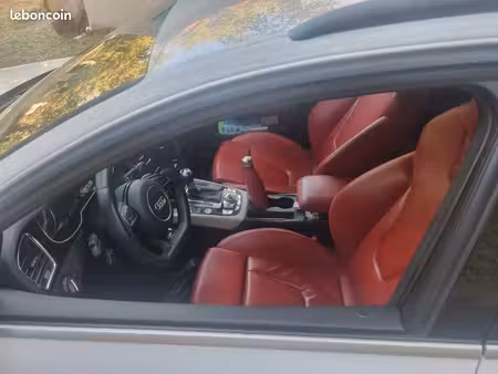 Audi A4 RS4 V8 4.2 FSI 450 quattro