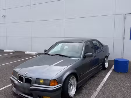 BMW Série 3 325TDS 2.4 143