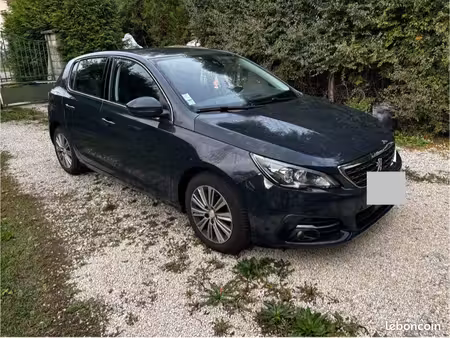 Peugeot 308 1.5 HDi 130