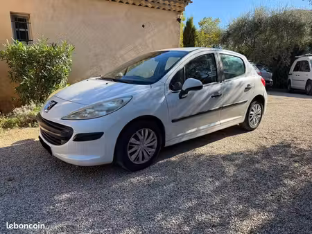 Peugeot 207 1.4 HDi 70