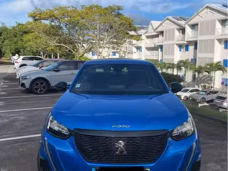 Peugeot 2008 1.2 130