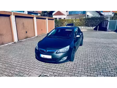 Opel Astra 1.6 115 Edition