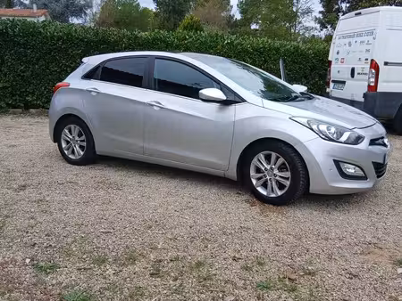 Hyundai i30 1.6 CRDi 110