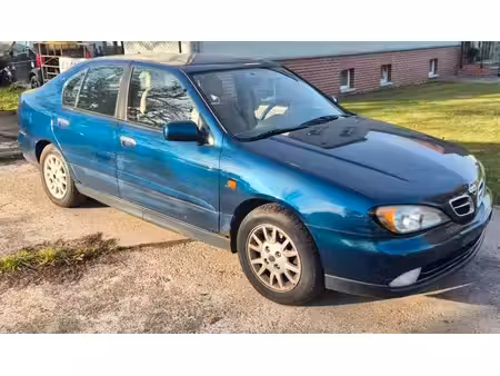 Nissan Primera 1.8 114 Confort
