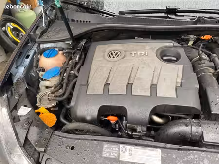 Volkswagen Golf 2.0 TDI 140