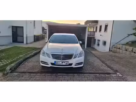 Mercedes-Benz Classe E E 350 V6 3.0 CDI 265 Avantgarde
