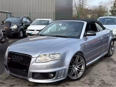 Audi A4 RS4 V8 4.2 FSI 420 quattro