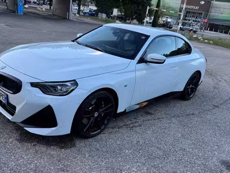BMW Série 2 230i